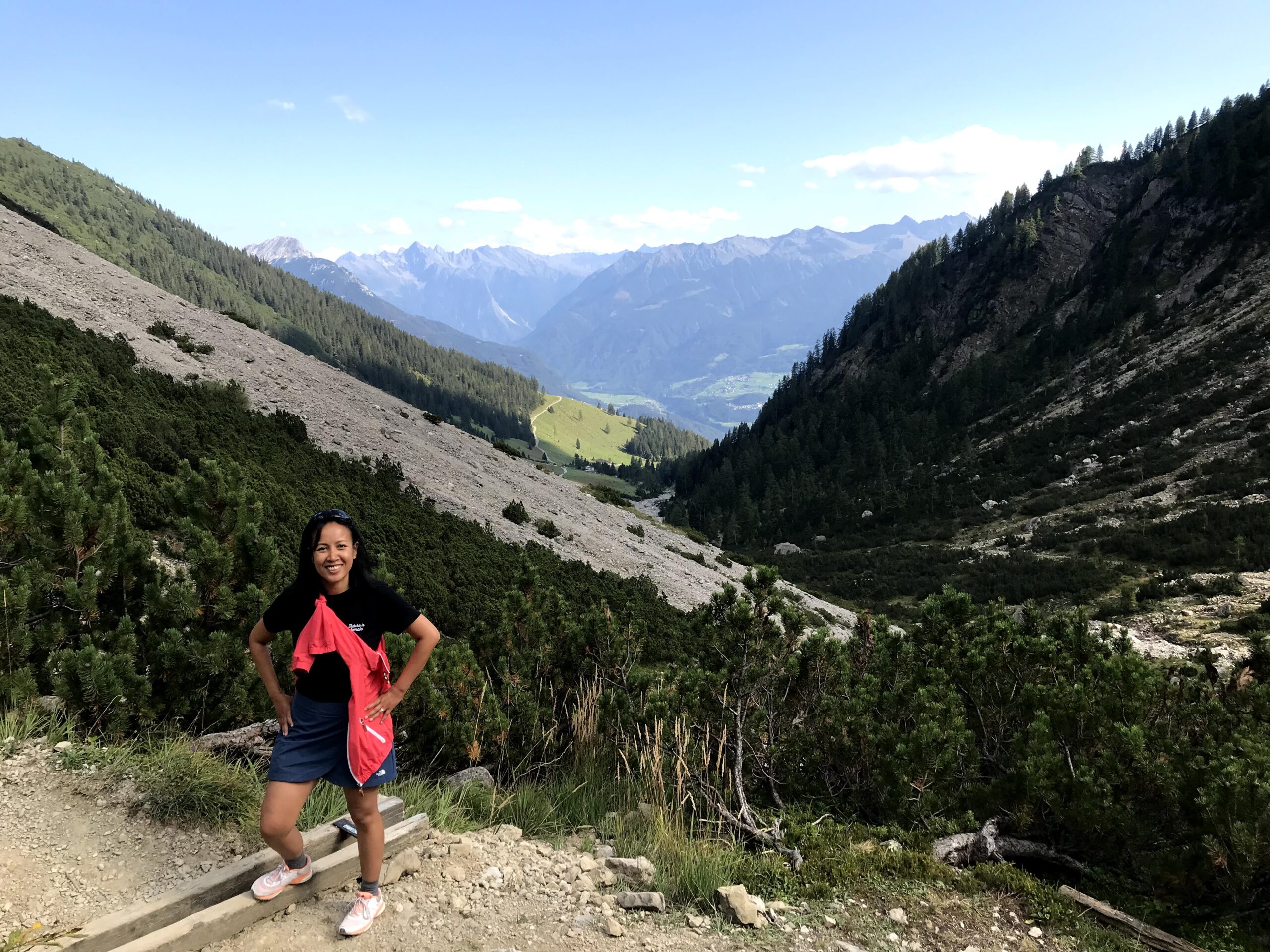 Hiking in Imst: Teilwiesen via Hoch-Imst, Drischlsteig and Muttekopfhütte